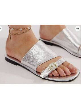 Free People Silver Mila Boho Sandals Size 7.5 New with box